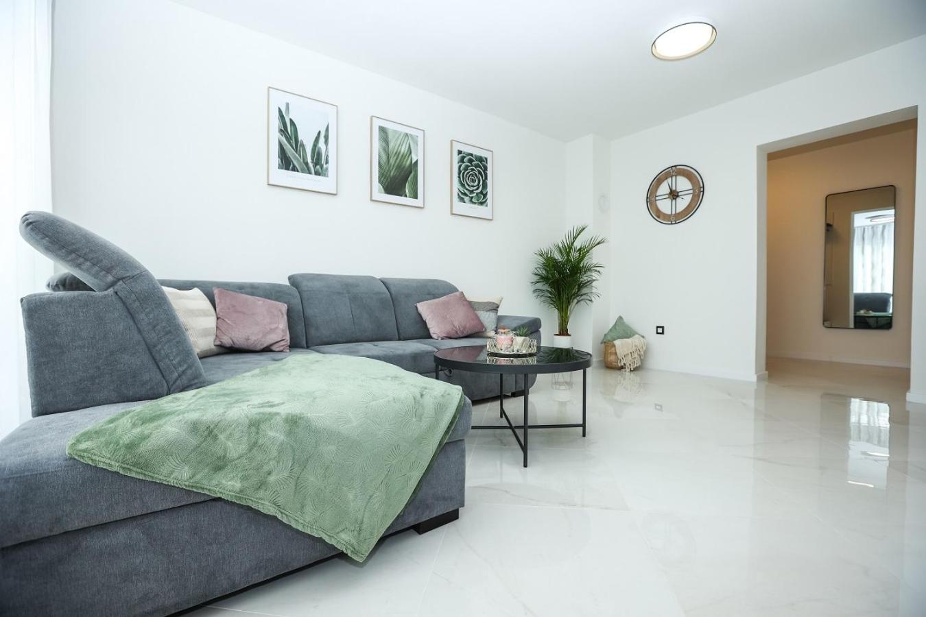 Apartment Glorija Zadar Bagian luar foto