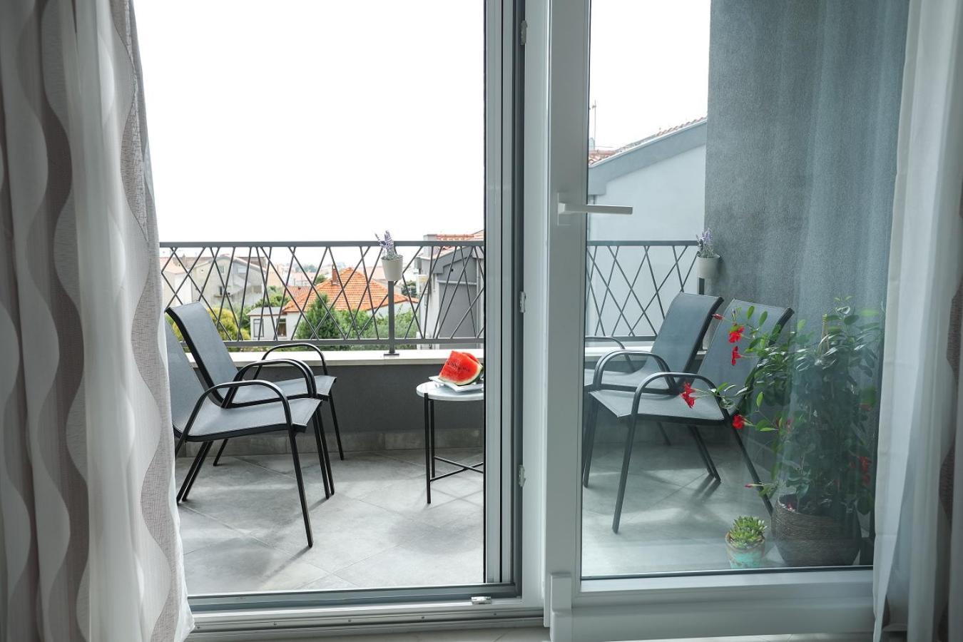 Apartment Glorija Zadar Bagian luar foto