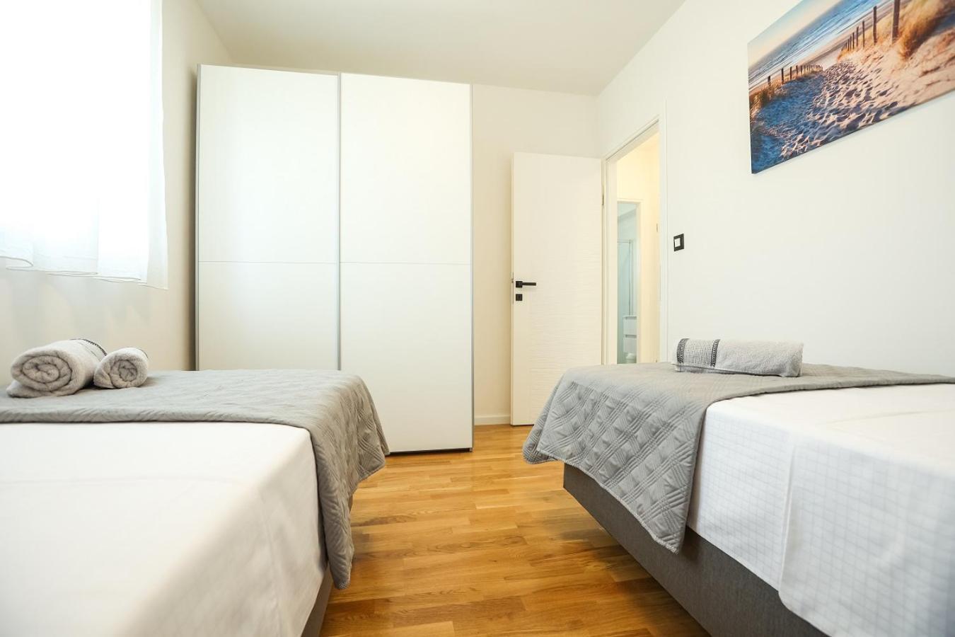 Apartment Glorija Zadar Bagian luar foto